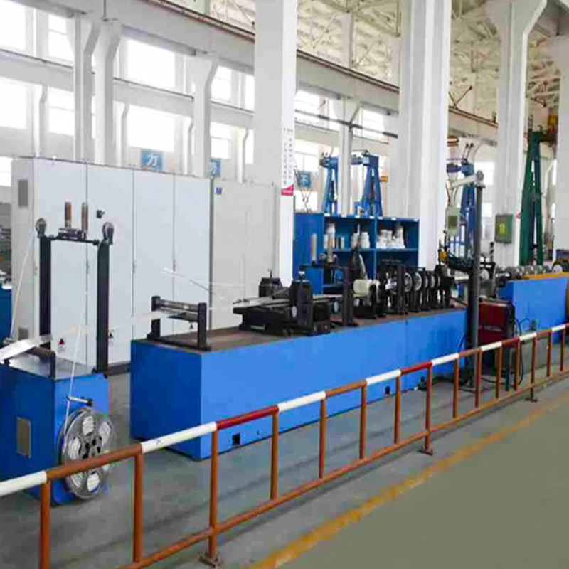 Силовой кабель с изоляцией из сшитого полиэтилена/ПВХ для номинального напряжения 0,6/1 кВ